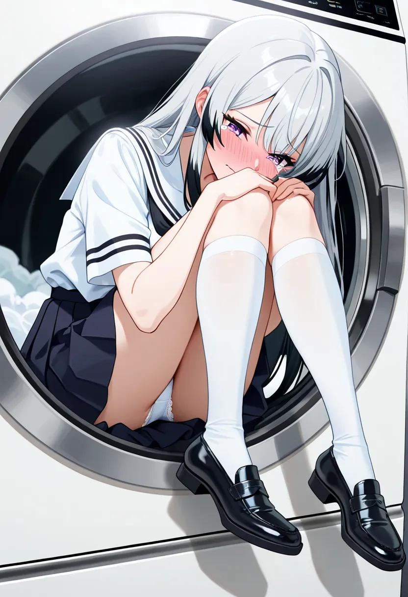 被卡在洗衣机里的高冷校花