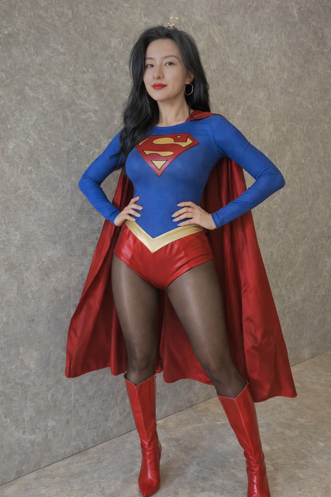 我的妈妈万彤是女超人