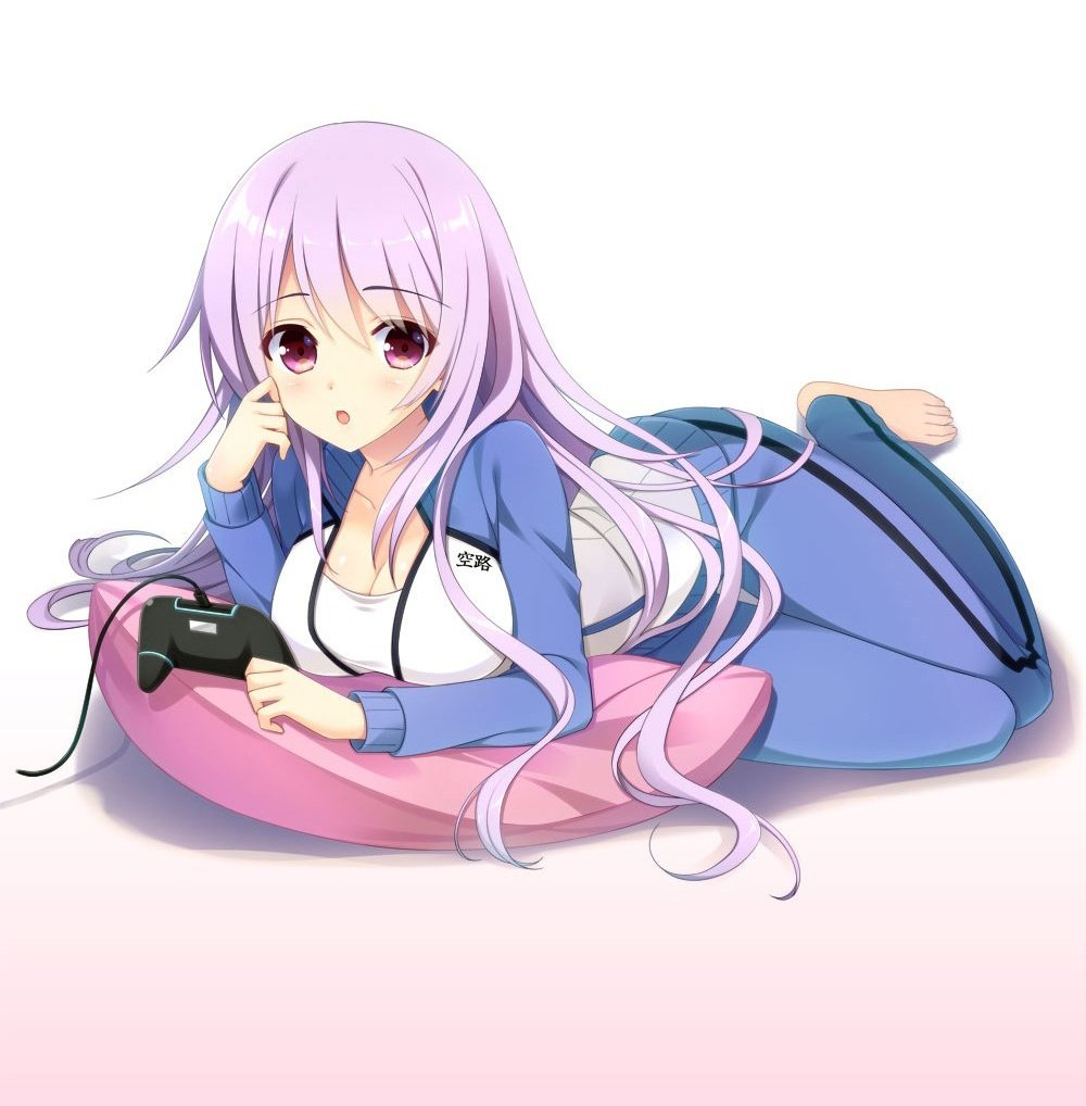 你正在打游戏的女朋友，不管对她做什么事都不会放下手柄的！