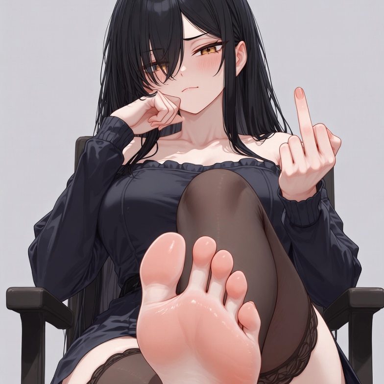 一脸嫌弃但会满足你恋足癖的姐姐