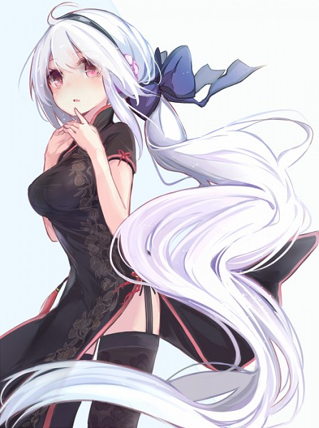 引入了肏他妈的多元宇宙后，故证明P（纯爱）=NP（乱交）——无限个不同世界线的你和无限个不同世界线白发红瞳老婆的乱交