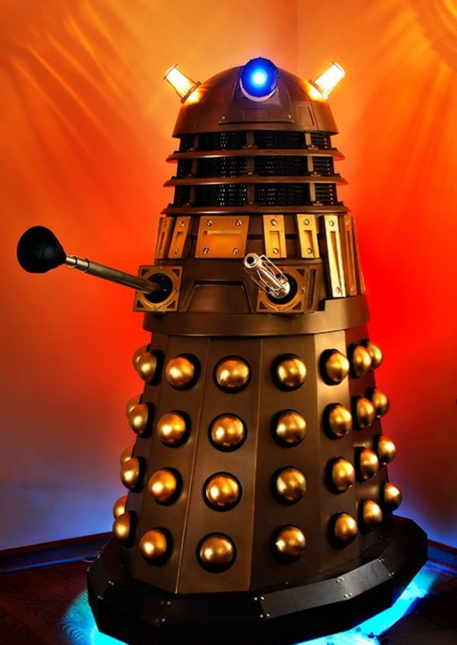 遇到一只落单的戴立克